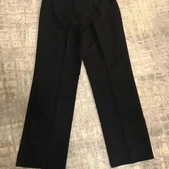 Kasper Ladies Black Lined Career Dress pants boot cut. Poly spandex - Picture 2 of 5